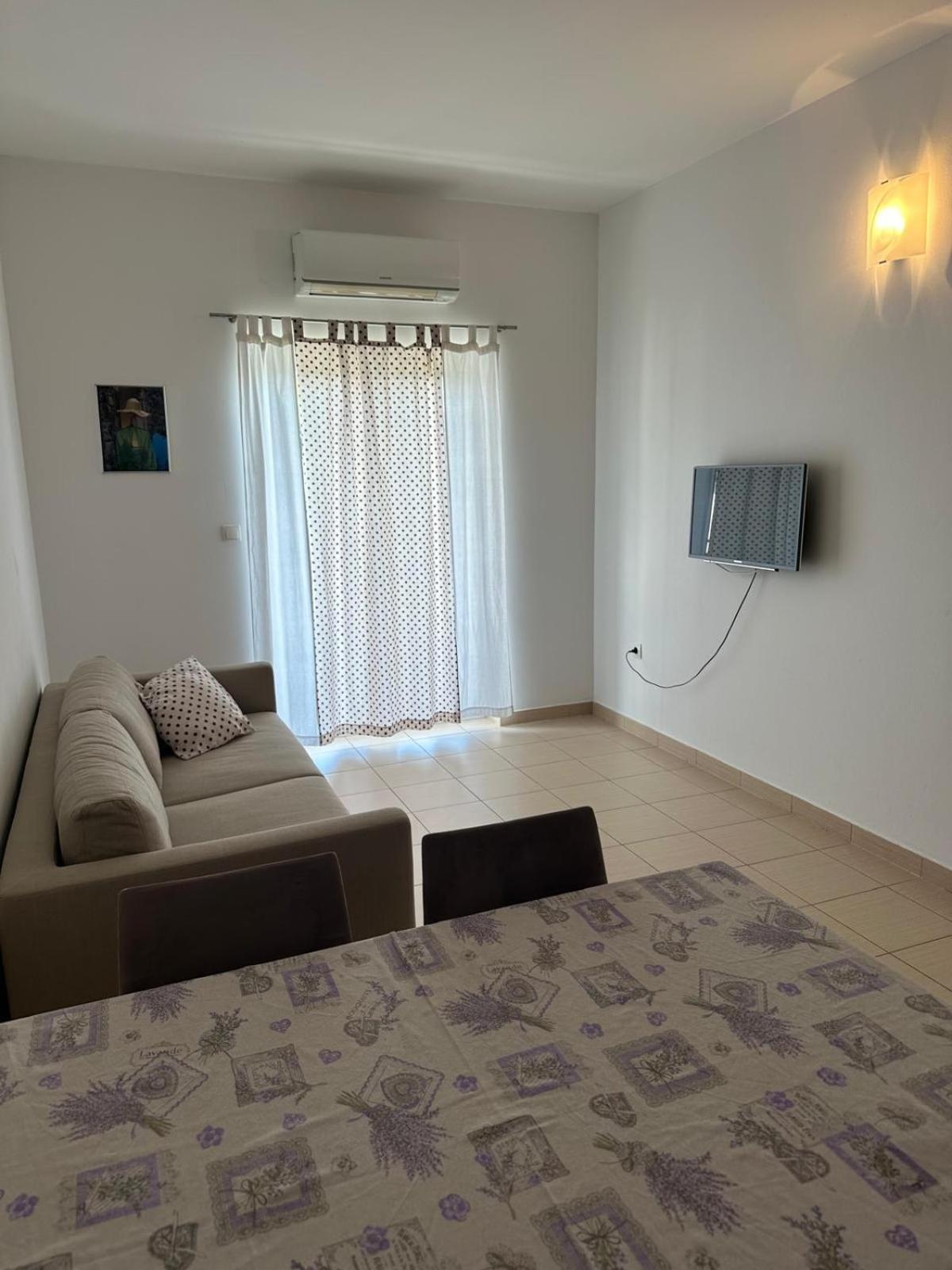 Rooms & Apartments Bruno Stobreč Esterno foto