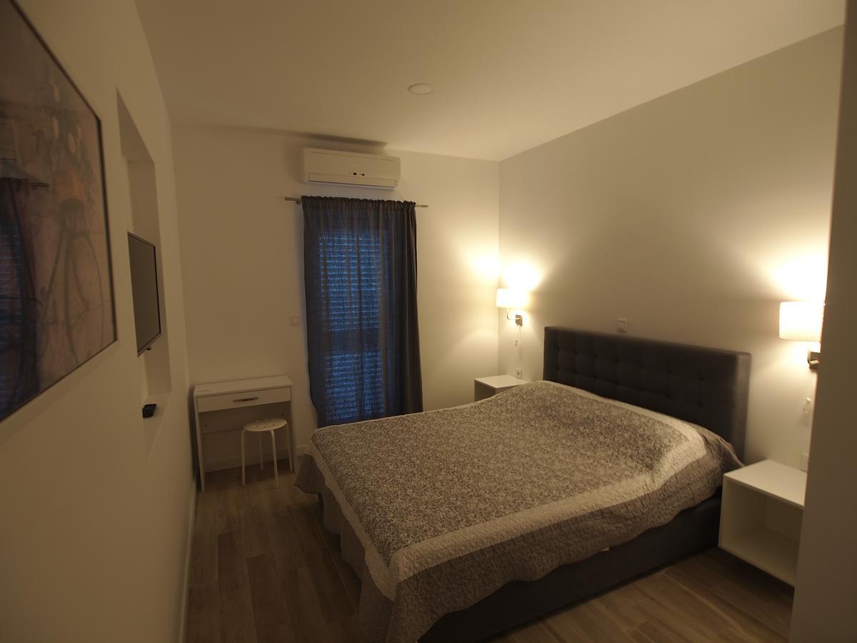 Rooms & Apartments Bruno Stobreč Esterno foto