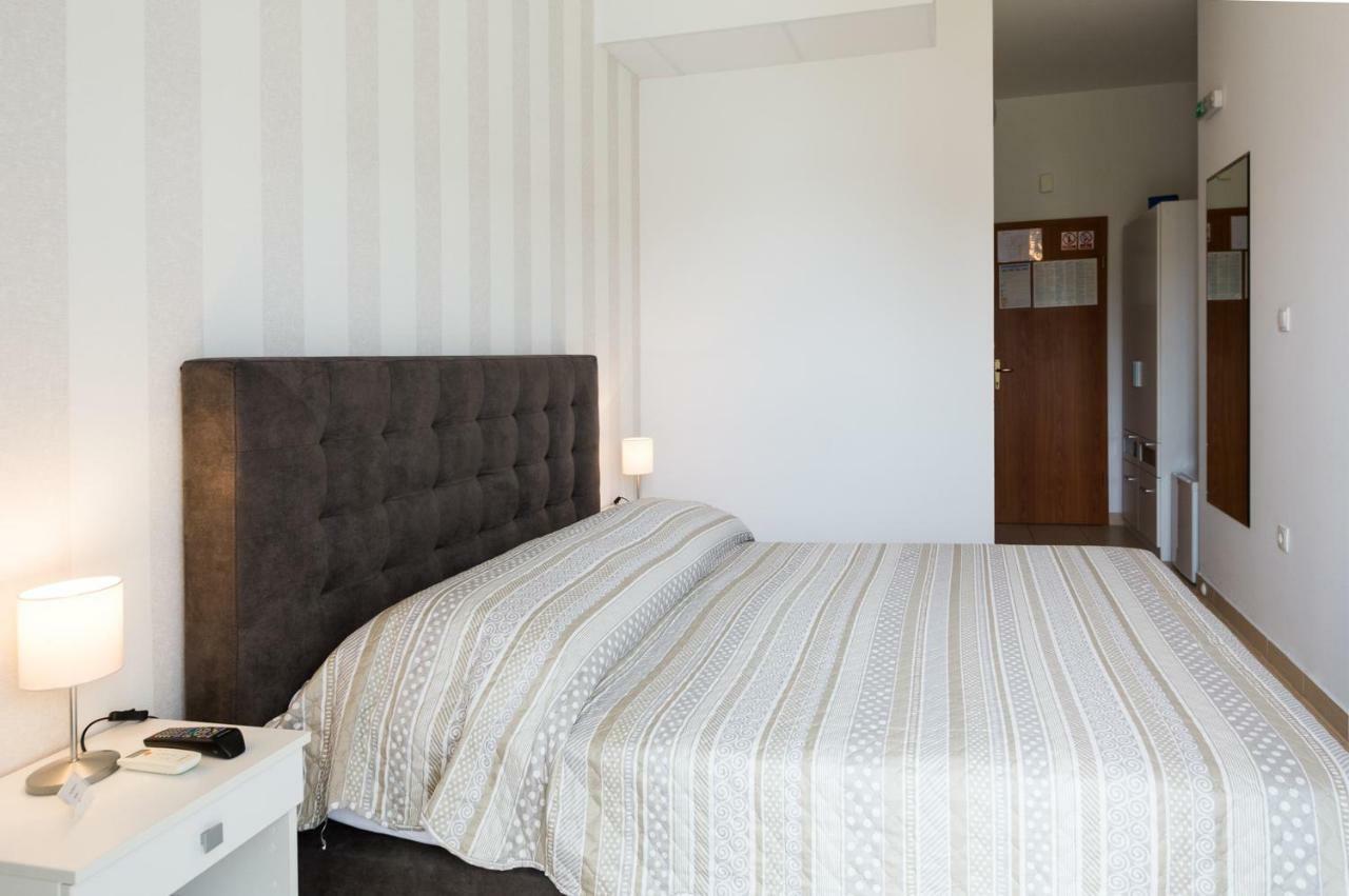 Rooms & Apartments Bruno Stobreč Esterno foto